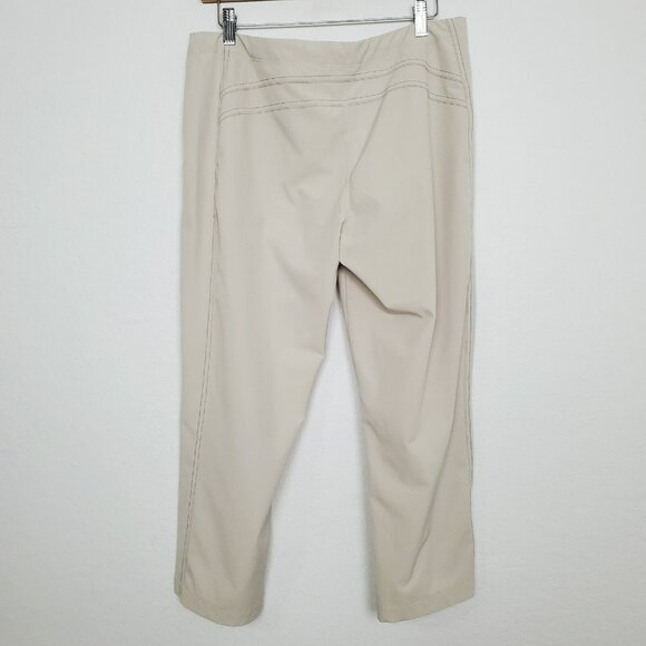 Title Nine Womens Cropped Pants Size 8 Tan Straight Leg Golf Tennis Preppy - Picture 6 of 12